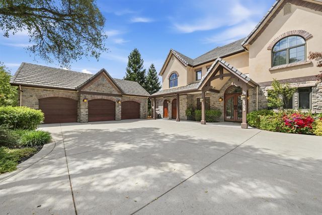 9738 Rim Rock Cir, Loomis, CA 95650