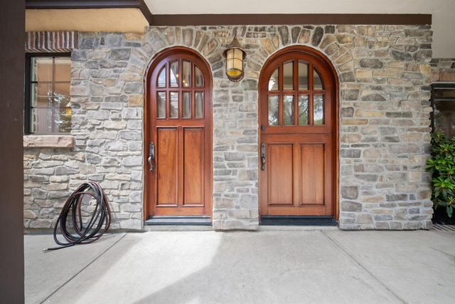 9738 Rim Rock Cir, Loomis, CA 95650