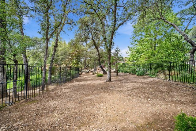 9738 Rim Rock Cir, Loomis, CA 95650