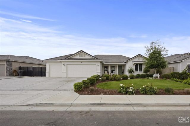 8719 Dromana Court, Bakersfield, CA 93314