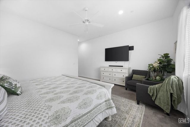 8719 Dromana Court, Bakersfield, CA 93314