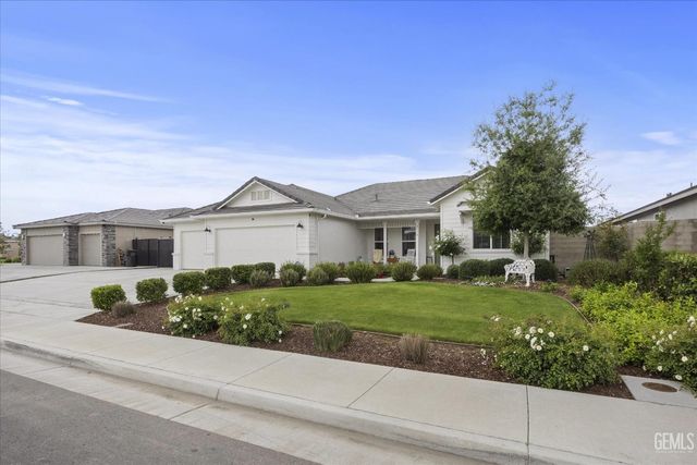 8719 Dromana Court, Bakersfield, CA 93314