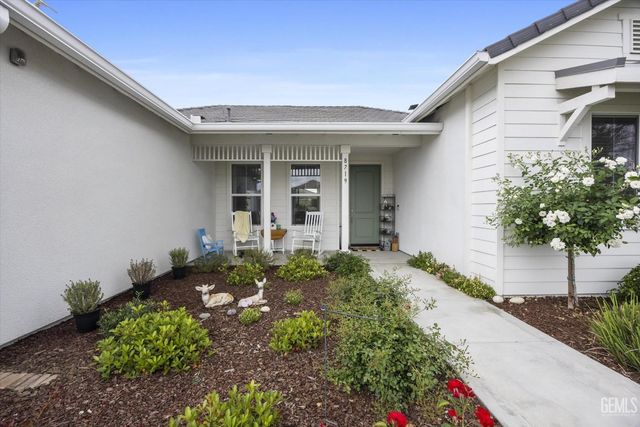 8719 Dromana Court, Bakersfield, CA 93314