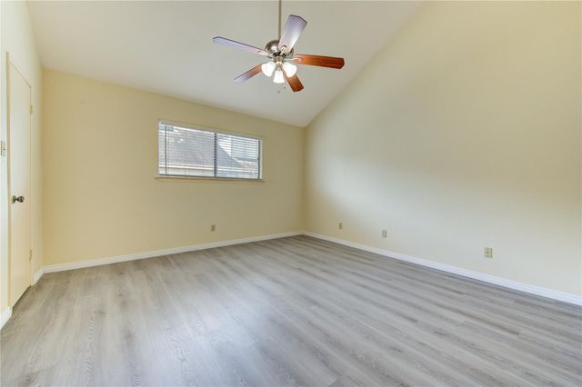10811 Richmond Avenue 9, Houston, TX 77042