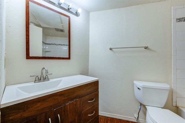 10811 Richmond Avenue 9, Houston, TX 77042