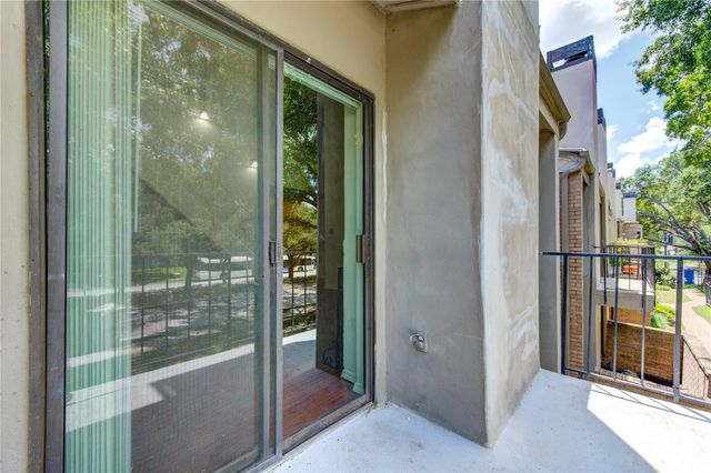10811 Richmond Avenue 9, Houston, TX 77042