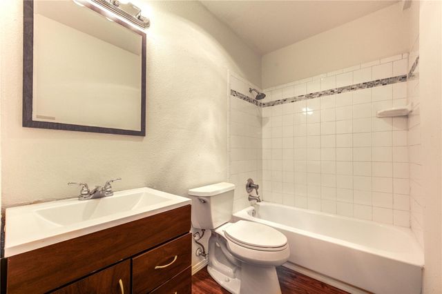10811 Richmond Avenue 9, Houston, TX 77042