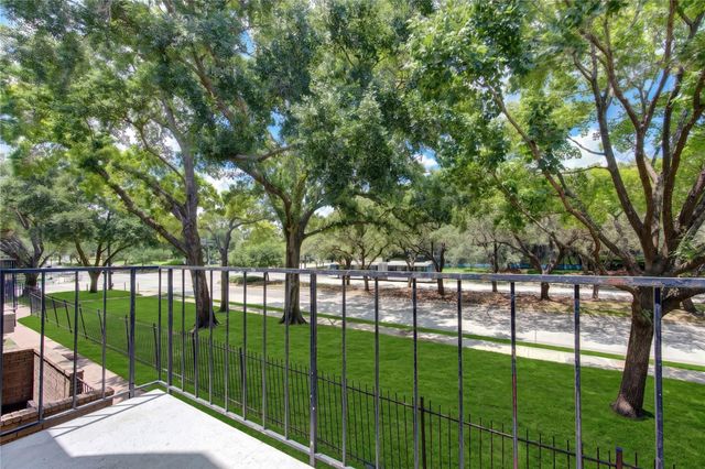 10811 Richmond Avenue 9, Houston, TX 77042