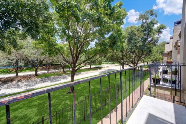 10811 Richmond Avenue 9, Houston, TX 77042