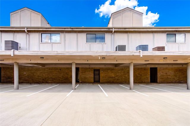 10811 Richmond Avenue 9, Houston, TX 77042