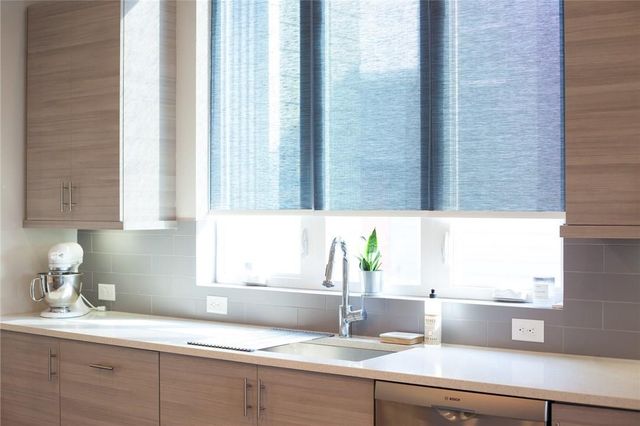 6021 Seville DR, Austin, TX 78724