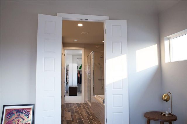 6021 Seville DR, Austin, TX 78724