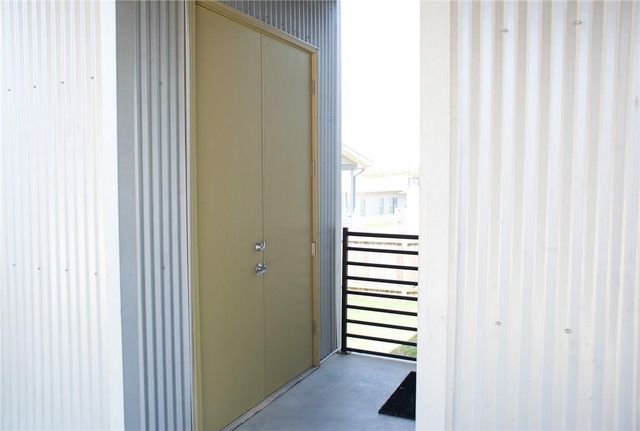 6021 Seville DR, Austin, TX 78724