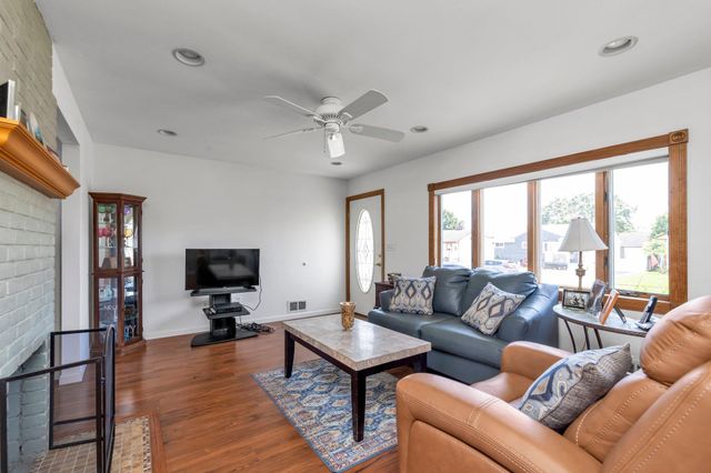 62 Grant Street, Freeport, NY 11520