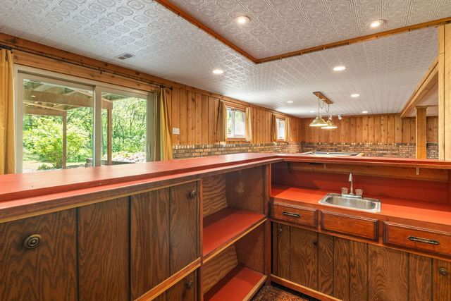 7922 78th Avenue, Milan, IL 61264