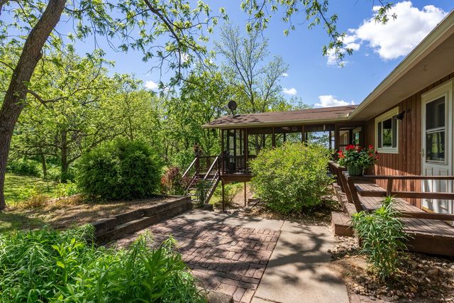 7922 78th Avenue, Milan, IL 61264