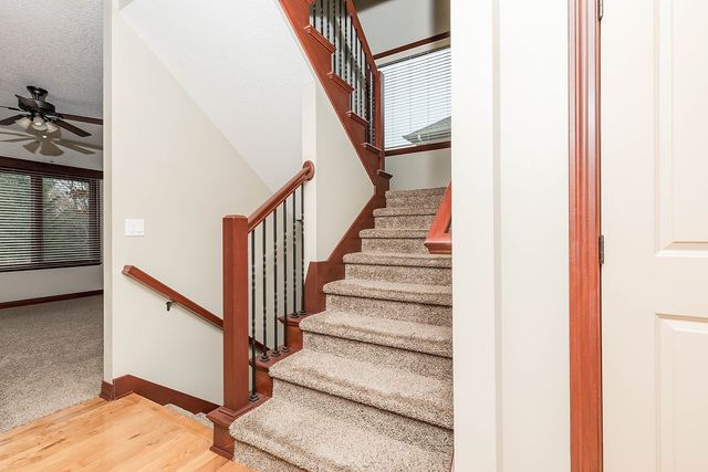 8700 Wooded Point Drive, Johnston, IA 50131