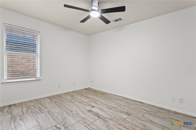 4706 Stonehaven Drive, Temple, TX 76502