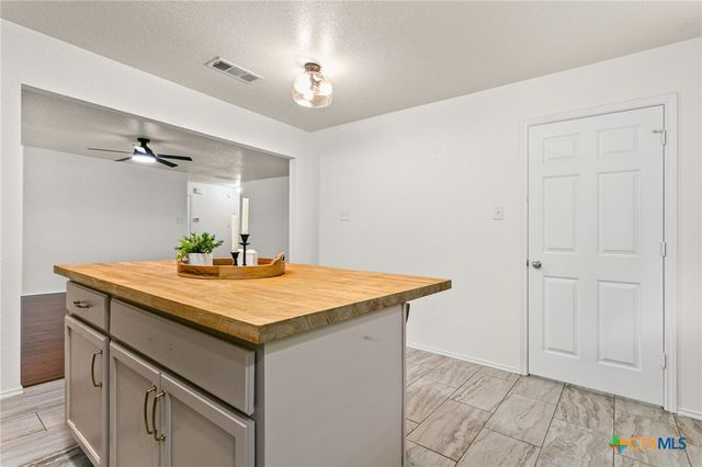 4706 Stonehaven Drive, Temple, TX 76502
