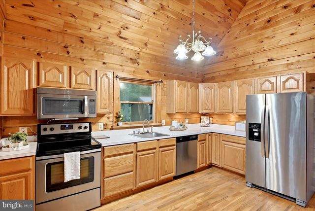 168 CHESTNUT TRAIL RD, Front Royal, VA 22630