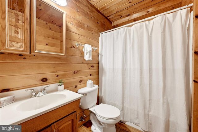 168 CHESTNUT TRAIL RD, Front Royal, VA 22630