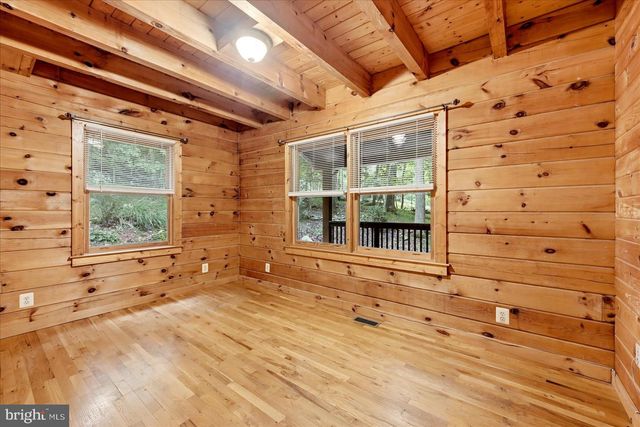 168 CHESTNUT TRAIL RD, Front Royal, VA 22630