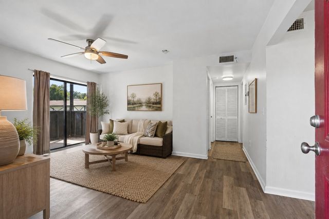 270 Tampa Dr Apt H1, Nashville, TN 37211
