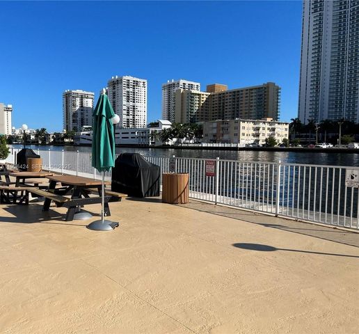 800 Parkview Dr 701, Hallandale Beach, FL 33009