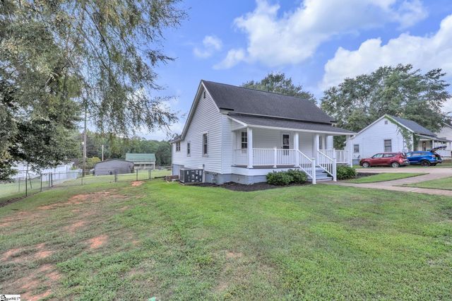 6 Allen Street, Pelzer, SC 29669