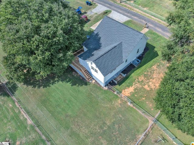 6 Allen Street, Pelzer, SC 29669