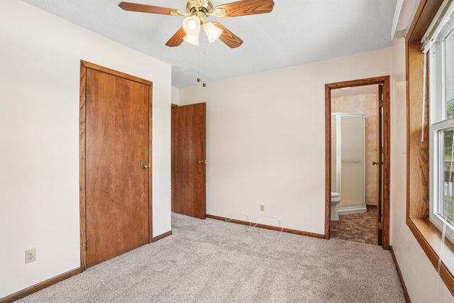 1417 Angus Drive, Waterloo, IA 50701