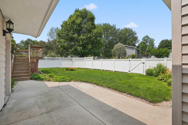 1417 Angus Drive, Waterloo, IA 50701
