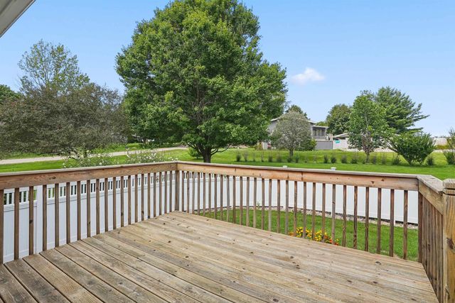 1417 Angus Drive, Waterloo, IA 50701