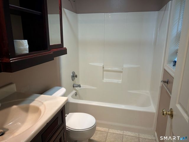 163 Otis Street D, Stratford, CT 06615
