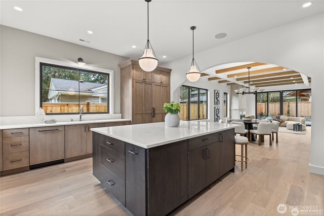 10789 SE 10th Street, Bellevue, WA 98004
