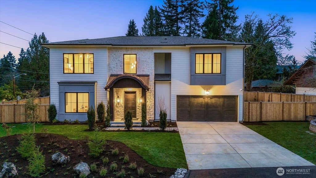 10789 SE 10th Street, Bellevue, WA 98004