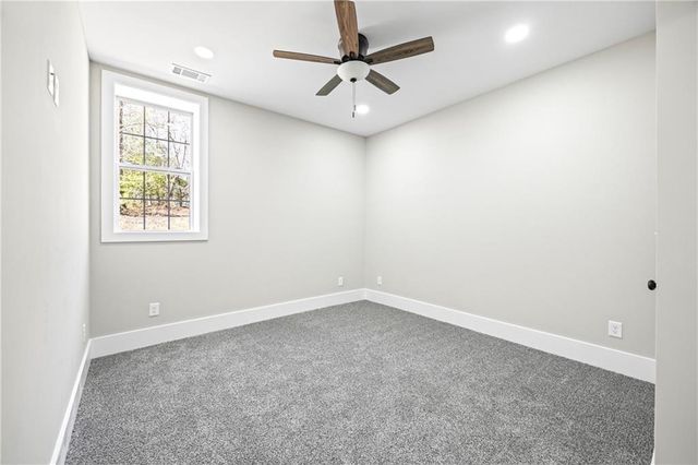 737 Broad River Road, Carlton, GA 30627