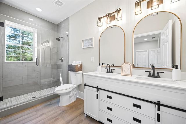 737 Broad River Road, Carlton, GA 30627