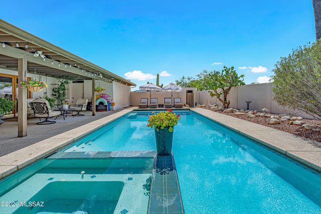 4949 N Moonstone Drive, Tucson, AZ 85750