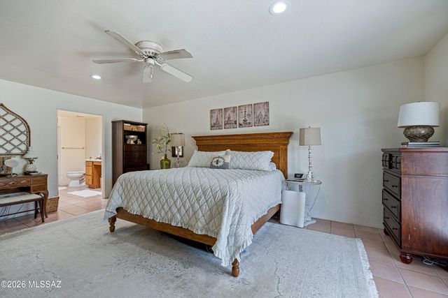 4949 N Moonstone Drive, Tucson, AZ 85750