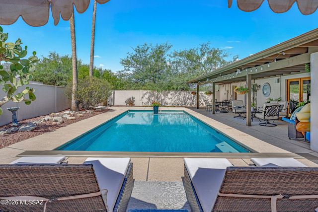 4949 N Moonstone Drive, Tucson, AZ 85750