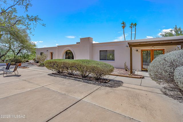 4949 N Moonstone Drive, Tucson, AZ 85750