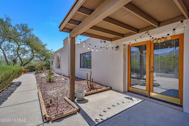 4949 N Moonstone Drive, Tucson, AZ 85750