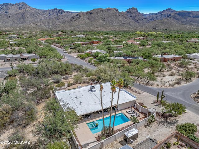 4949 N Moonstone Drive, Tucson, AZ 85750