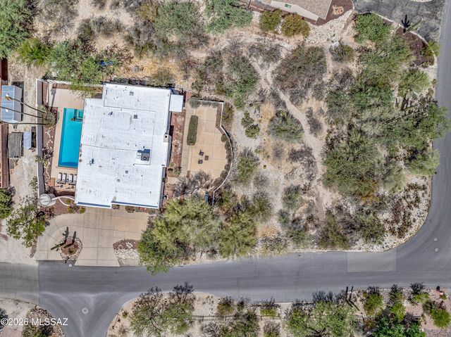 4949 N Moonstone Drive, Tucson, AZ 85750