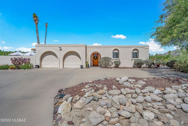 4949 N Moonstone Drive, Tucson, AZ 85750