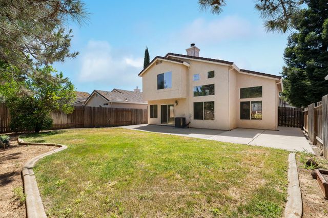 9467 Little Rapids Way, Elk Grove, CA 95758