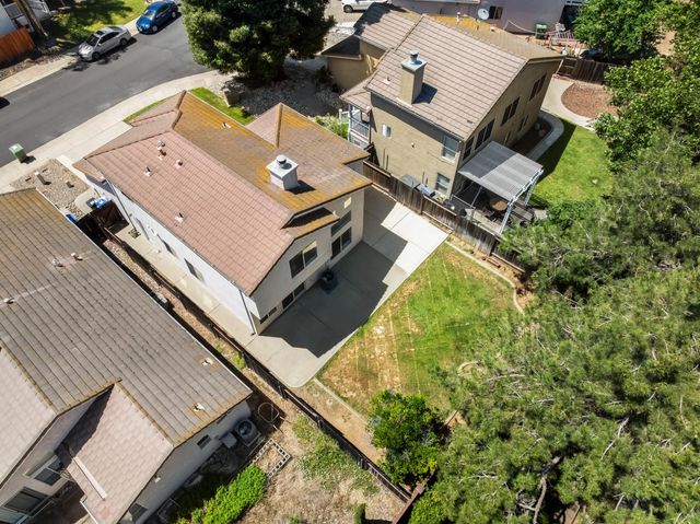 9467 Little Rapids Way, Elk Grove, CA 95758