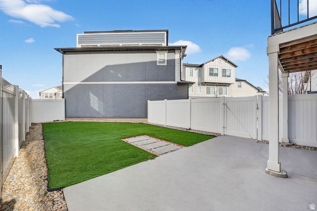 174 E POLARIS DR, Saratoga Springs, UT 84045