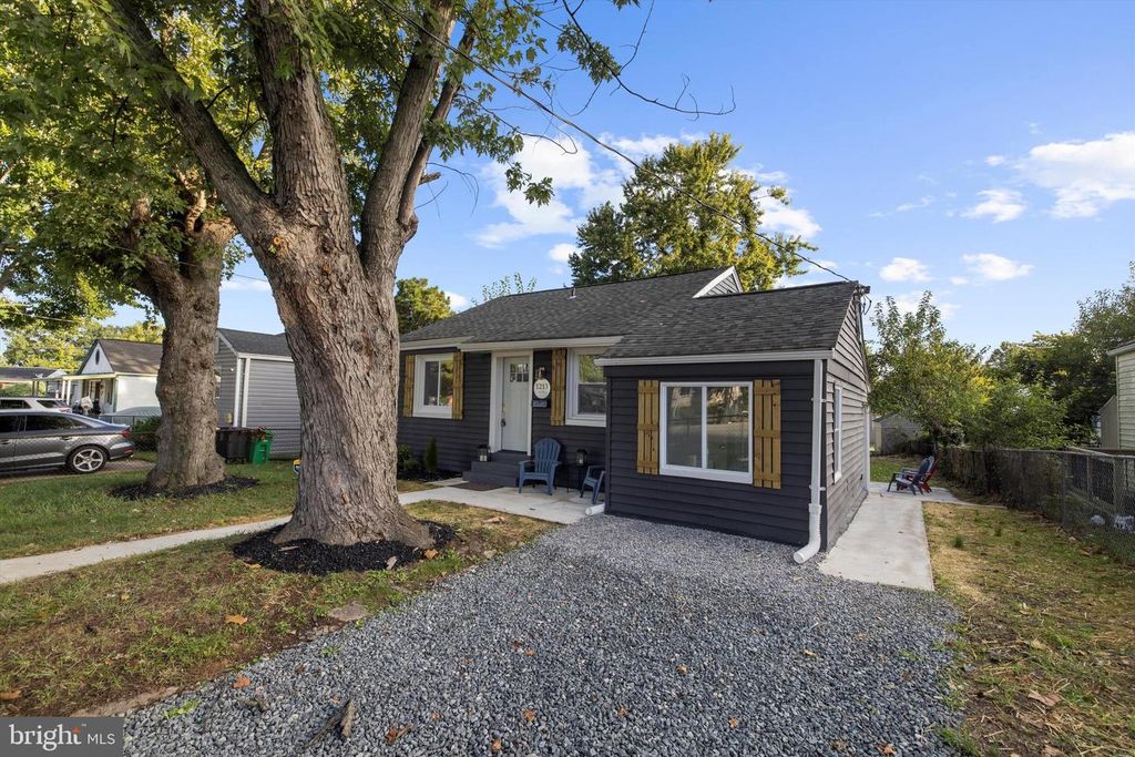 1213 NYE ST, Capitol Heights, MD 20743